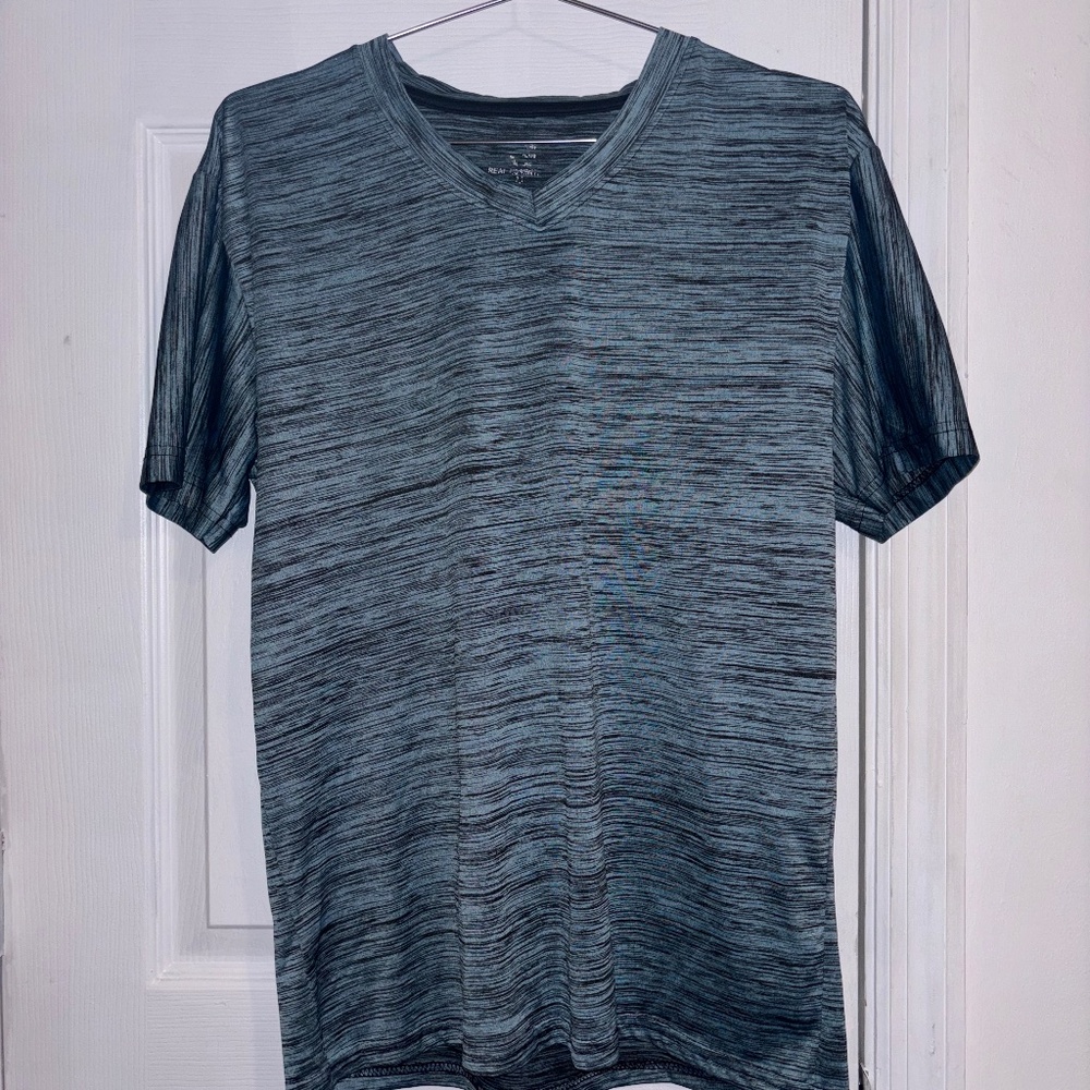 Amazon Essentials Blue and Black Striped Athletic Shirt Size Medium